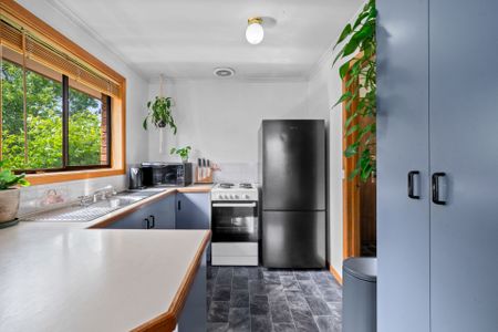 Easy and Convenient Living - Photo 5