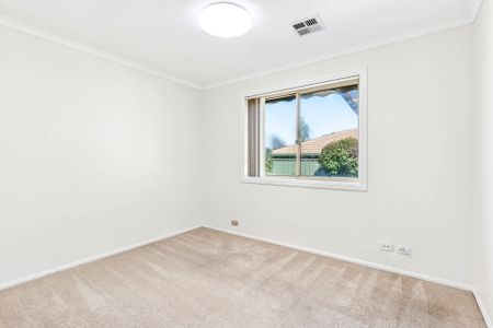 6 Cockatoo Close Nicholls ACT - Photo 5