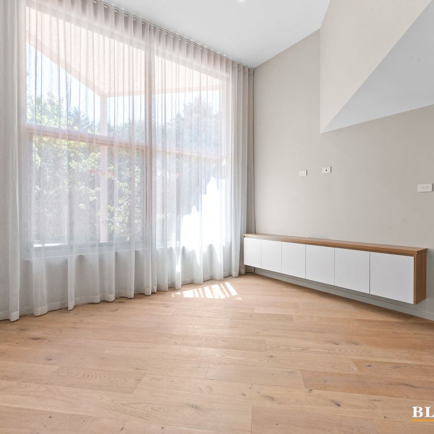 31 Cavanough Street, Phillip ACT 2606 - House For Rent | Domain - Photo 1