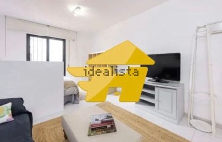 Alquiler de estudio en Calle Agua - Photo 2