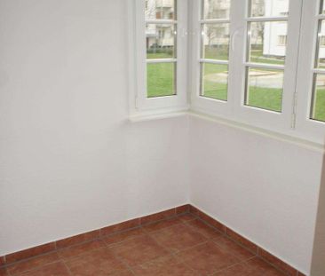 Frei ab 1.5.25 - Heimgarten ! - Laminat + Balkon + Bad mit Fenster - Photo 1