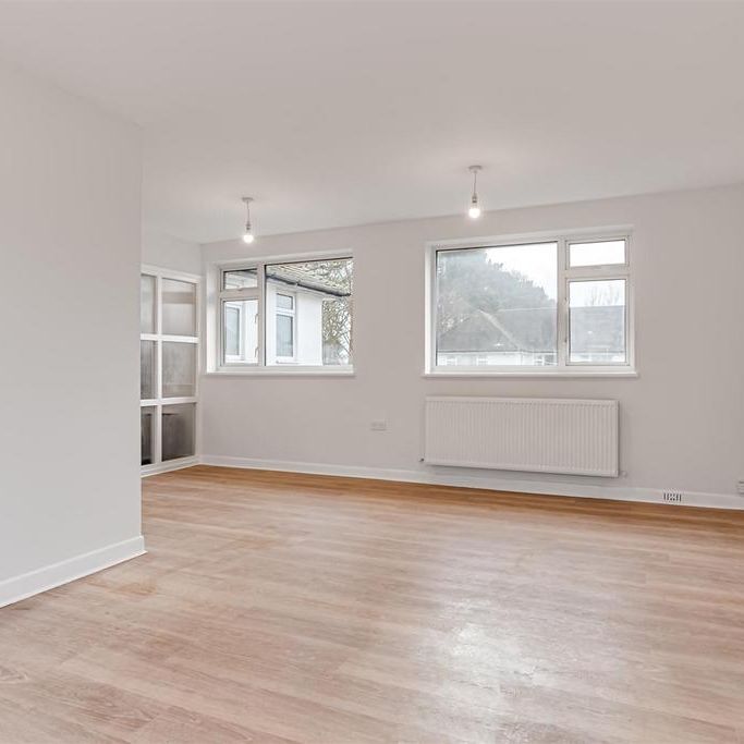 2 bedroom maisonette to rent - Photo 1