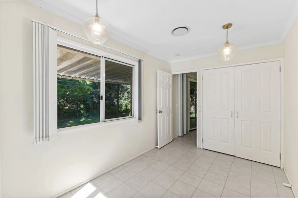 Perfectly located 3 bedroom home - Photo 1