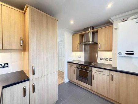 Westcliff On Sea, SS0 - Photo 5