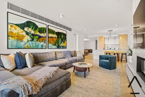 Luxurious 3-Bed Apartment in Exclusive Kurraba Point - Photo 1