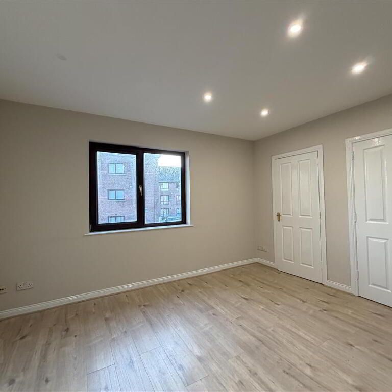 2 Ravenhill Reach, Belfast, BT6 8RA - Photo 1