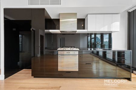 CONTEMPORARY 3 BEDROOM IN THE HEART OF CBD - Photo 5