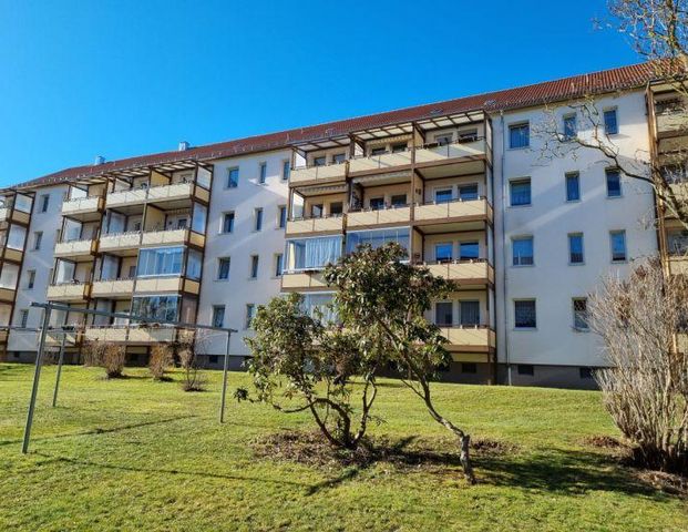 Schöne 2-Raumwohnung mit Balkon - Photo 1