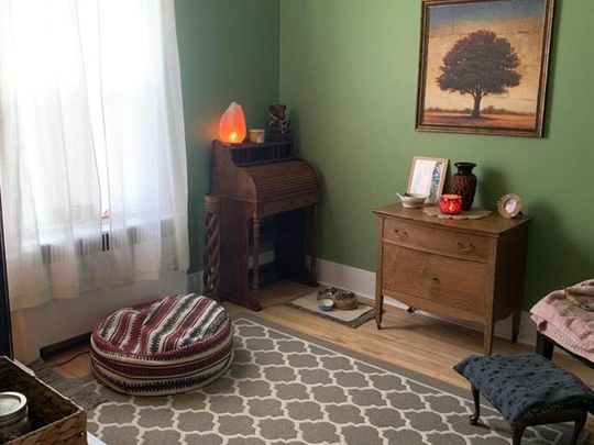 5820 Av. McLynn - Photo 1