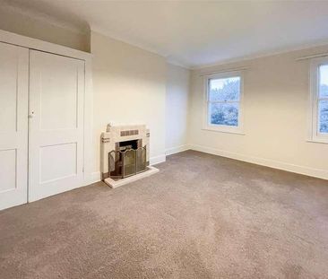 Upperton Gardens, Eastbourne, BN21 - Photo 4