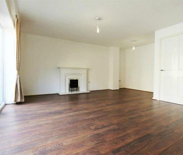 3 bedroom terraced house to rent - Photo 6