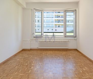 Meyrin - Avenue de Vaudagne - Appartement 3 pièces au rez-de-chaussée - Foto 2