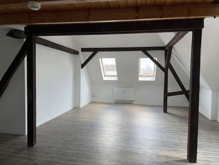 Stilvolle 2,5 Maisonettewohnung in Bahnhofsnähe! - Foto 3