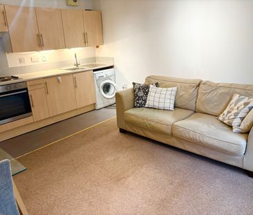 1 Bed Flat, City Road, BS2 - Photo 4