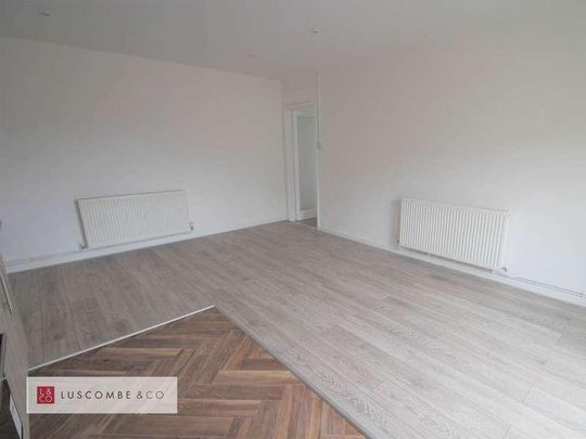 Caerleon Road, Newport, NP19 - Photo 1