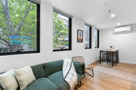 4 Bedroom Apartment with Ensuite - Photo 3