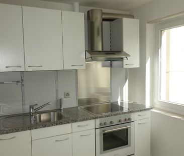 Zentral gelegene Wohnung mit grossem Balkon - Foto 1