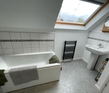 2 bedroom detached house to rent - Photo 6