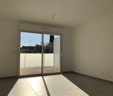 Location Appartement 2 pièces 39m² MONTPELLIER 34070 - Photo 3