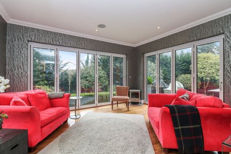 6 bedroom house to rent - Photo 2