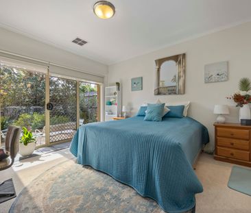 Spacious Single-Level Living - Photo 3
