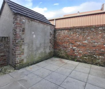 3 bedroom terraced house to rent - Photo 3