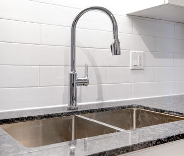 For Lease - 155 Kent Street Unit# 407, London East, Ontario - Photo 1