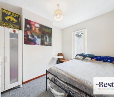 5 Victoria Street, Carrickfergus, BT38 8AQ - Photo 5