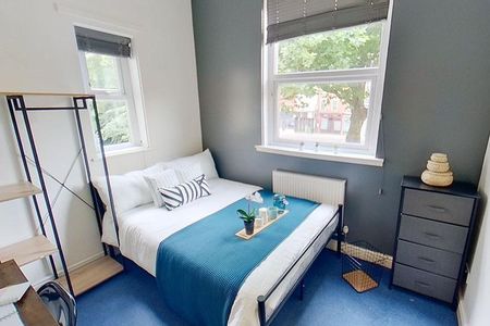 5 bedroom townhouse to rent - Photo 5