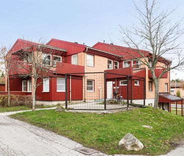 Storvretsvägen, Tumba - Foto 1
