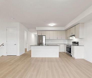 For Lease - 102 Donald Cameron Crescent Unit# Main, Clarington, Ont... - Photo 5
