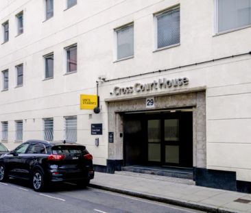 NON ENSUITE: TWO BED FLAT - Photo 1