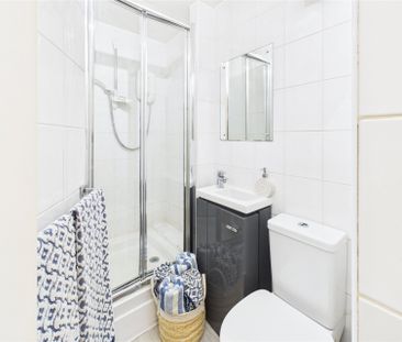 Victoria Street, Berkshire Victoria Street, Berkshire - Photo 2