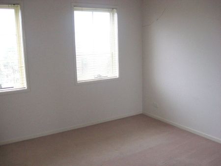16 Forbes Place - Photo 2