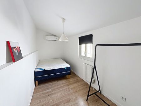 House - Photo 2