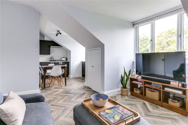 Sibella Road, Clapham, SW4, London - Photo 1