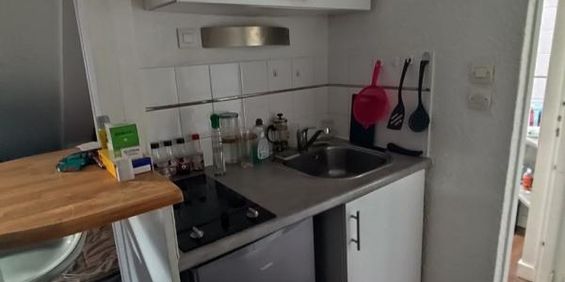 Location Appartement 1 pièce Meublé 12m² POITIERS 86000 - Photo 3