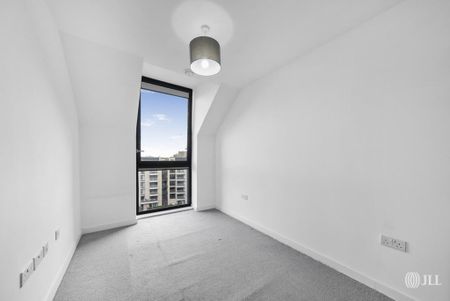 3 bedroom flat to rent - Photo 5