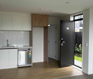 New 3 Bedroom, 2 Bathroom Home - Photo 1