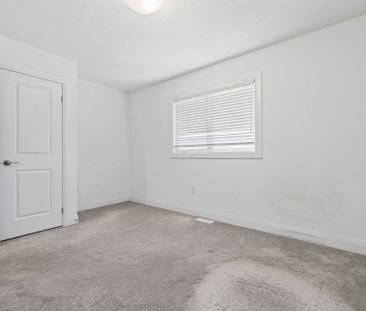 For Lease - 63 Andean Lane, Barrie, Ontario - Photo 1