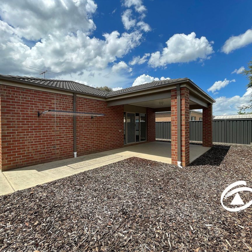 3 Sabel Drive, 3977, Cranbourne North Vic - Photo 1