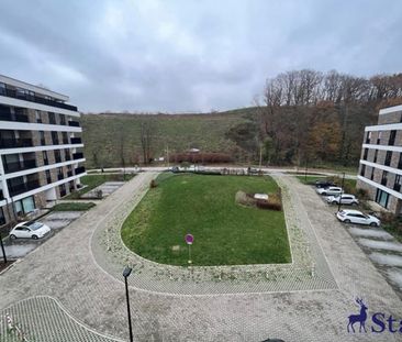 Appartement te huur - Foto 1