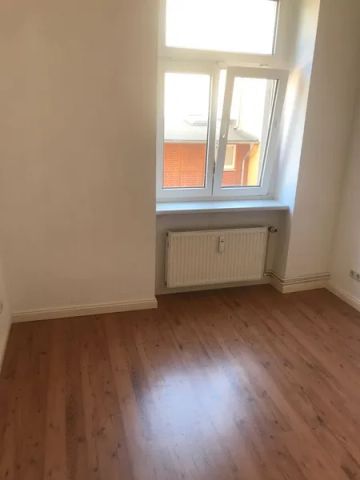 Gemütliche 2-Zimmer-Wohnung in der Schweriner Paulsstadt zu mieten! - Photo 4