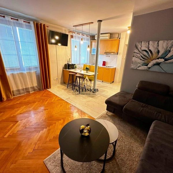 Ploiesti, zona ultracentrala, apartament 2 camere. - Fotografie 1