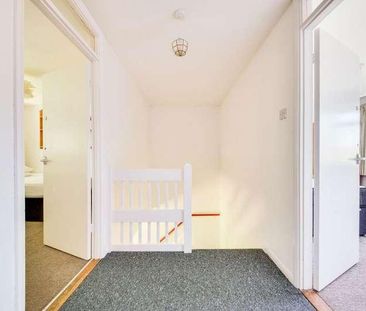 St Michaels Road, Canterbury, CT2 - Photo 2