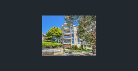 EASY BEACHSIDE LIVING - Photo 3