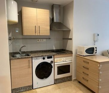 Alquiler de apartamento en Juan Carlos I junto a el nuevo Ministeri... - Photo 1