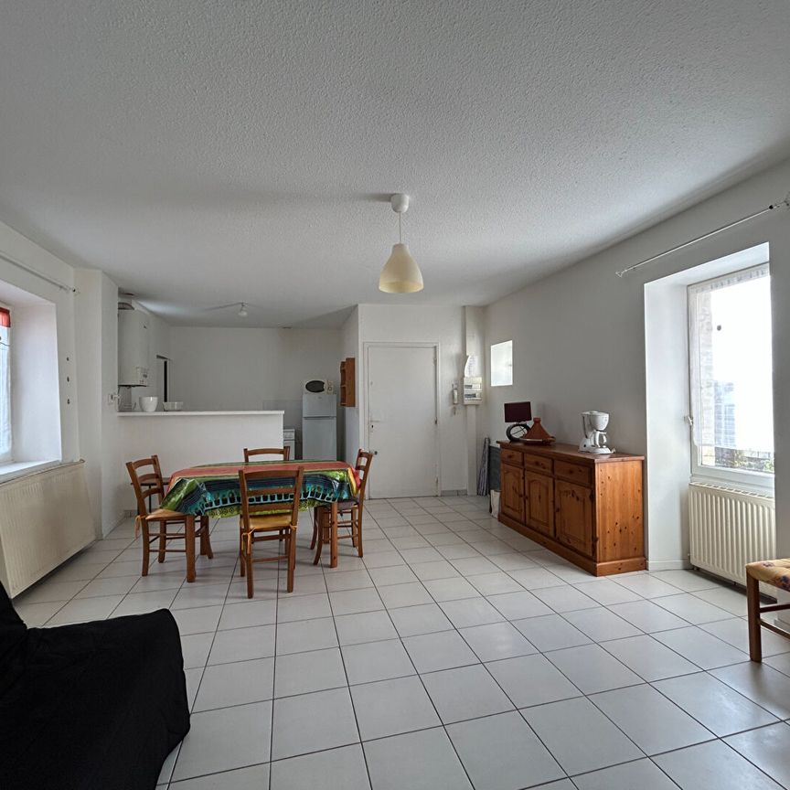 Location Appartement 2 pièces 48m² - Photo 1