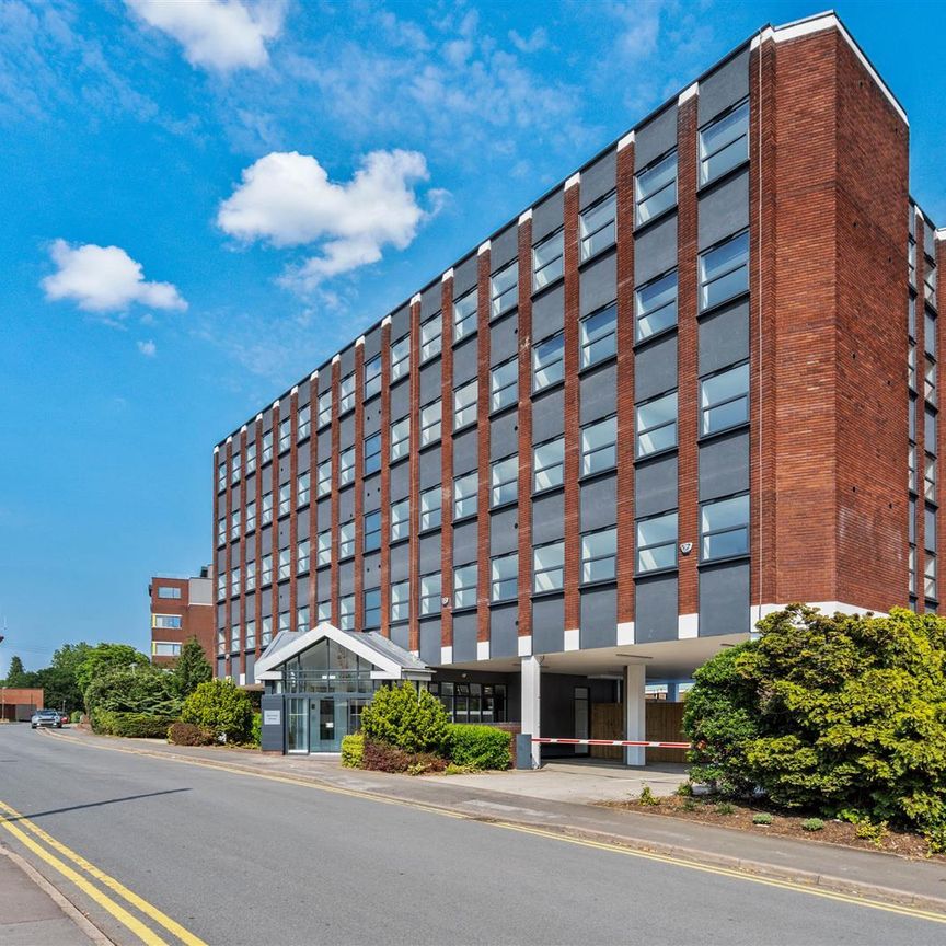 1 bed apartment to rent in Warwick Road, Solihull, B91 - Photo 1