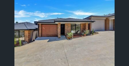 A Modern Family Home in a Prime Location - Photo 2